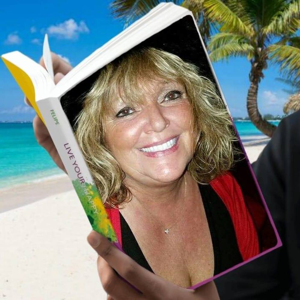 Meet your Posher, Debbie